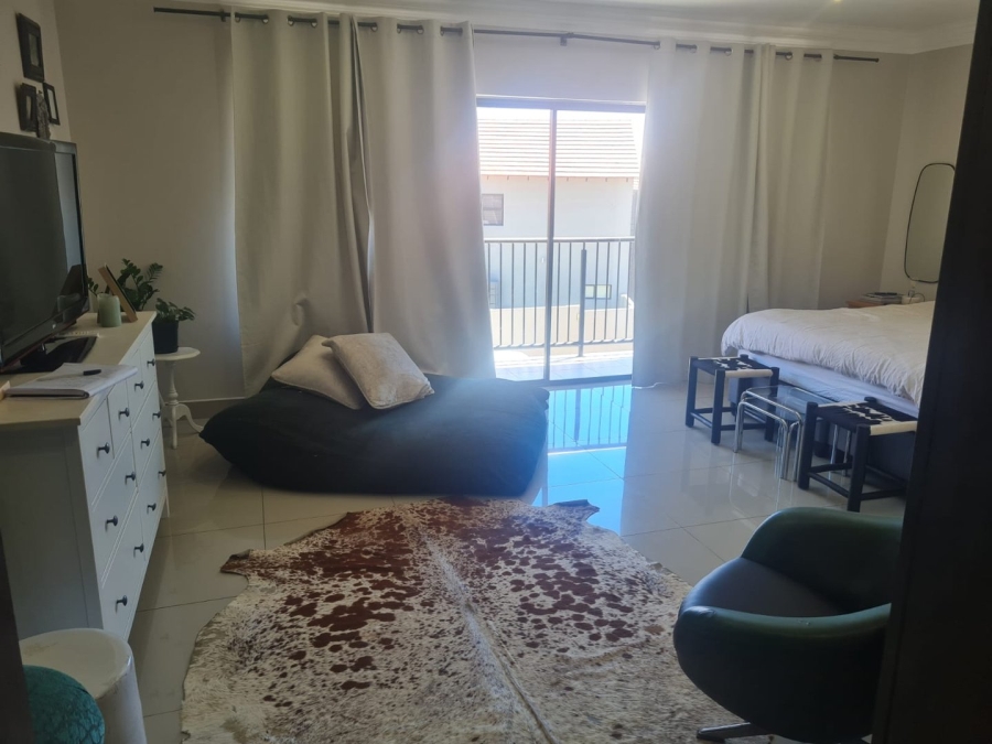 3 Bedroom Property for Sale in Wild Olive Estate Free State